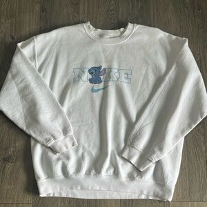 Nike White Men's Sweater